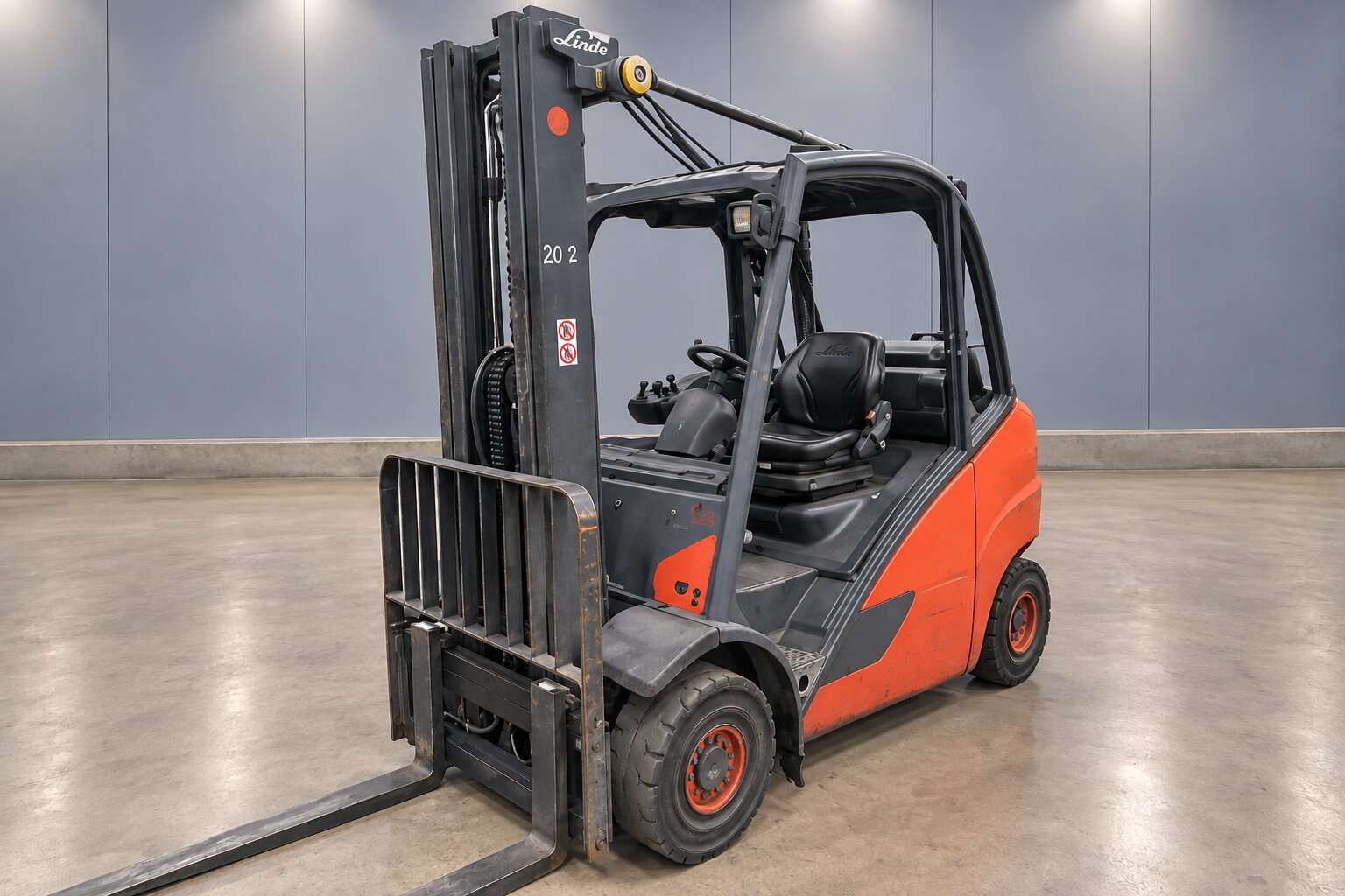 Linde H 25 T - 02
