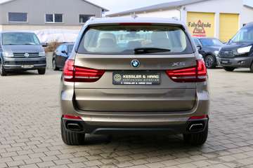 BMW X5 xDrive40e Performance PANO#1HD##KOMFORT# – Bild 7