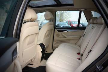 BMW X5 xDrive40e Performance PANO#1HD##KOMFORT# – Bild 22