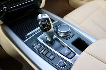 BMW X5 xDrive40e Performance PANO#1HD##KOMFORT# – Bild 16