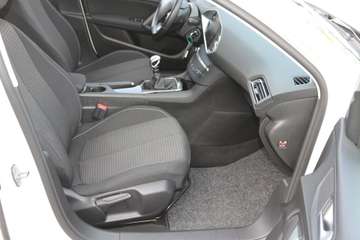 Peugeot 308 SW Active/Navi/SitzH/TOP – image 19
