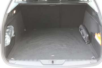 Peugeot 308 SW Active/Navi/SitzH/TOP – image 9