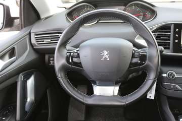 Peugeot 308 SW Active/Navi/SitzH/TOP – image 14