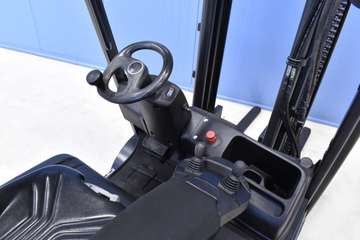 Linde E25-01 80 V, 500 Ah – Bild 3