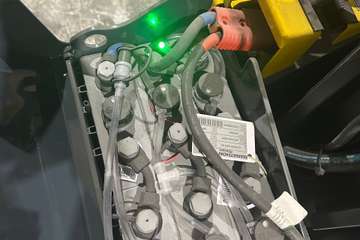 Combilift WR 24V/ 375Ah – Bild 6