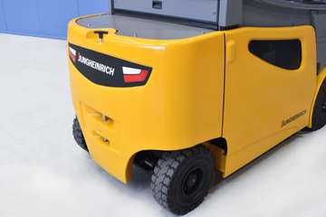 Jungheinrich EFG425 80 V, 775 Ah – Bild 7
