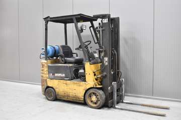 Caterpillar GC 15 – Bild 1