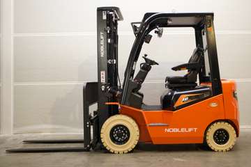 Noblelift CPD18 A2F3S 80V/150Ah – Bild 2