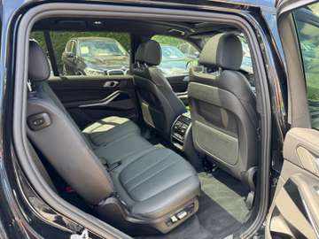 BMW X7 xDrive 40 d MSport*Panorama*Laser*Head Up*AHK – Bild 17