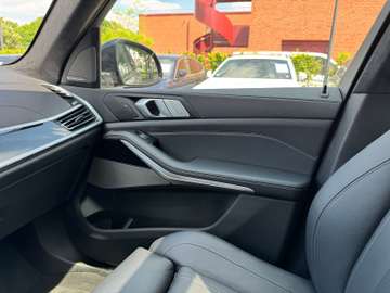 BMW X7 xDrive 40 d MSport*Panorama*Laser*Head Up*AHK – Bild 37