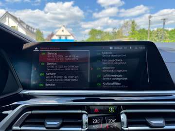 BMW X7 xDrive 40 d MSport*Panorama*Laser*Head Up*AHK – Bild 43