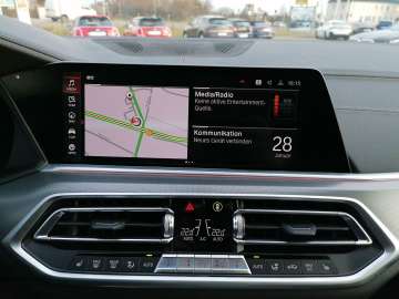 BMW X6 xDrive40d Sportpaket 22'' HUD Laser Parking P – Bild 12