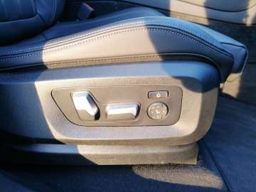 BMW X6 xDrive40d Sportpaket 22'' HUD Laser Parking P – Bild 16