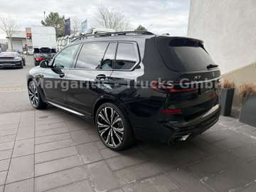 BMW X7xDrive40d/M Sportpaket Pro/23"/Pano/Kristall – Bild 22