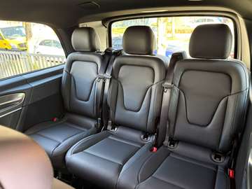 Mercedes-Benz V 300 d 4MATIC EXCLUSIVE extralang – Bild 4