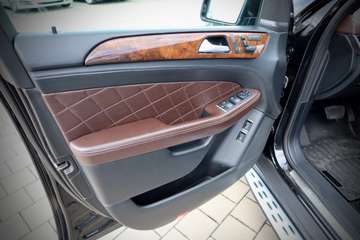 Mercedes-Benz GL 350 BlueTec 4Matic#AMG#H&K#OFFROAD#KEYGO#STDHZ# – Bild 9
