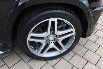 Mercedes-Benz GL 350 BlueTec 4Matic#AMG#H&K#OFFROAD#KEYGO#STDHZ# – Bild 27
