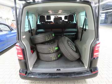 Volkswagen T6 Caravelle 2.0TDI DSG#Comft#2xSchiebetür#9Sitze#AHK# – image 25
