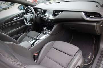 Opel Insignia B Sports Tourer 2.0 BiTurbo#OPC-LINE#Innovation#4x4#AHK# – image 14
