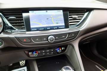Opel Insignia B Sports Tourer 2.0 BiTurbo#OPC-LINE#Innovation#4x4#AHK# – image 17