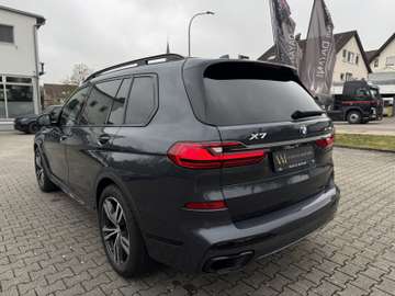 BMW X7 xDrive 40d *MSport*PANO*KAMERA*SKYLOUNGE*PDC* – Bild 7