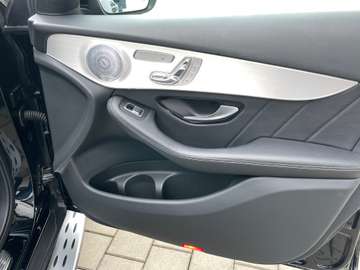 Mercedes-Benz GLC 220 d 4Matic AMG-Line/Pano/Burmester/HuD/AHK – Bild 21