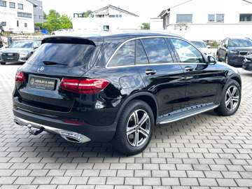 Mercedes-Benz GLC 220 d 4Matic AMG-Line/Pano/Burmester/HuD/AHK – Bild 6