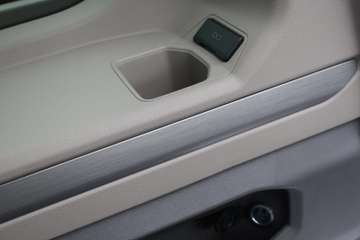 Volkswagen T7 Multivan 1.5 PHEV 4Motion – Bild 30