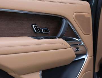 Land Rover Range Rover D350 Autobiography *AHK*Meridian3D* – Bild 23