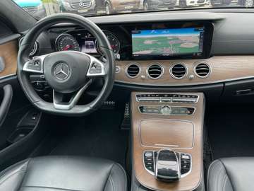 Mercedes-Benz E 350d AMG-Line Luftf./Pano/Distronic+/StandH./ – Bild 19