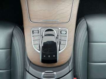 Mercedes-Benz E 350d AMG-Line Luftf./Pano/Distronic+/StandH./ – Bild 20