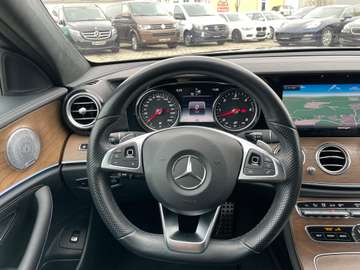 Mercedes-Benz E 350d AMG-Line Luftf./Pano/Distronic+/StandH./ – Bild 17
