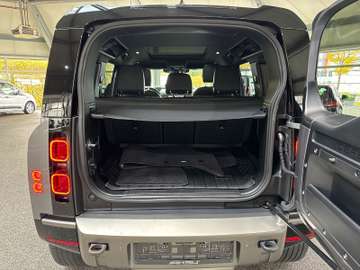 Land Rover Defender 3.0 D250 MHEV X-Dynamic SE 110 Pano AHK – Bild 8