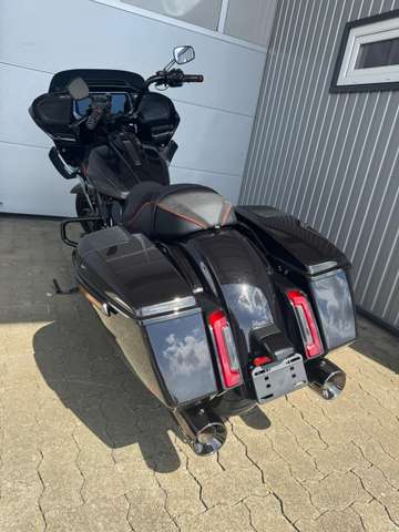 Harley-Davidson CVO Road Glide – Bild 8