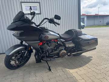 Harley-Davidson CVO Road Glide – Bild 9