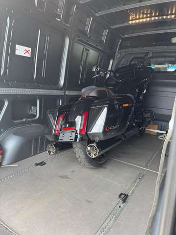 Harley-Davidson CVO Road Glide – Bild 10
