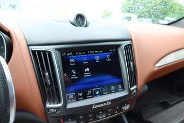 Maserati Levante GTS Q4#1HD#LUFT#ACC#AHK#Key-Go# – Bild 19