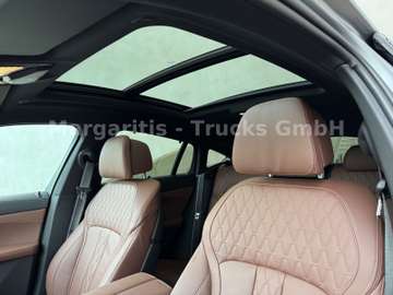 BMW X6xDrive40d/MPaketPro/22"/Luft/Pano/H&K/LED/HUD – Bild 10