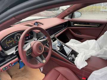 Porsche Panamera Turbo E-Hybrid Porsche Code: PS4VEI35 – image 3