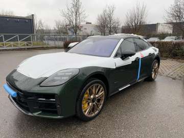Porsche Panamera Turbo E-Hybrid Porsche Code: PS4VEI35 – image 1