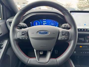 Ford Focus Turnier 1,0 EcoB Hyb ACC ST-Line Navi Groß – Bild 14