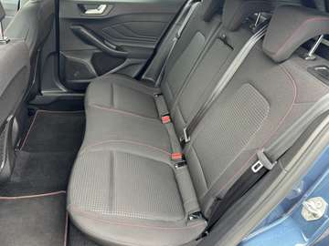 Ford Focus Turnier 1,0 EcoB Hyb ACC ST-Line Navi Groß – Bild 29