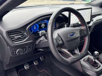 Ford Focus Turnier 1,0 EcoB Hyb ACC ST-Line Navi Groß – Bild 13