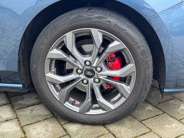Ford Focus Turnier 1,0 EcoB Hyb ACC ST-Line Navi Groß – Bild 6