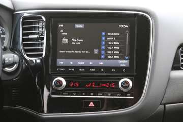Mitsubishi Outlander 2.4 PHEV 4WD Plug-In Hybrid LED/Kamera – image 19