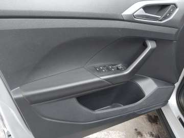 Volkswagen T-Cross Active – image 6