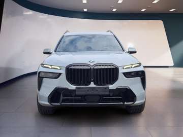 BMW X7 40d M Sport Pro AHK Exclusive DrivAssistPro – Bild 2