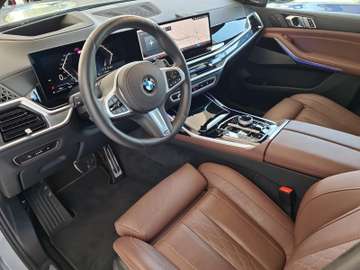 BMW X7 40d M Sport Pro AHK Exclusive DrivAssistPro – Bild 13