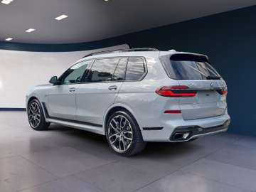 BMW X7 40d M Sport Pro AHK Exclusive DrivAssistPro – Bild 4