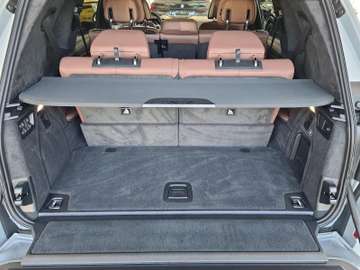 BMW X7 40d M Sport Pro AHK Exclusive DrivAssistPro – Bild 8